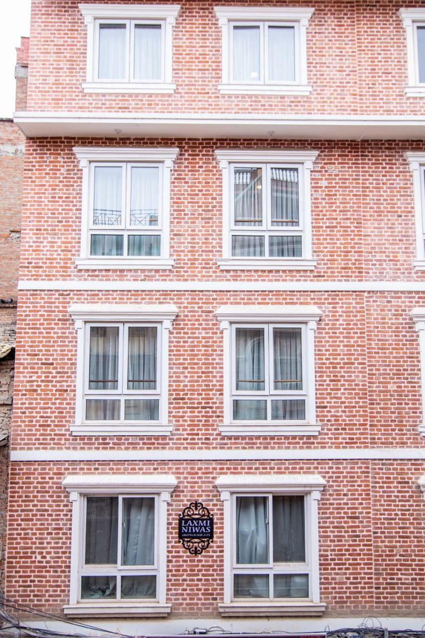 Laxmi Niwas Hotel Lalitpur Exterior photo